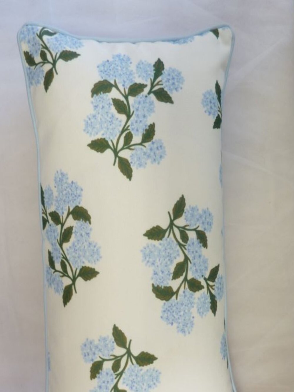 Indoor/Outdoor Green Bab/Blue Decorative Lumbar Pillow, with Piping.(20x16 inch)